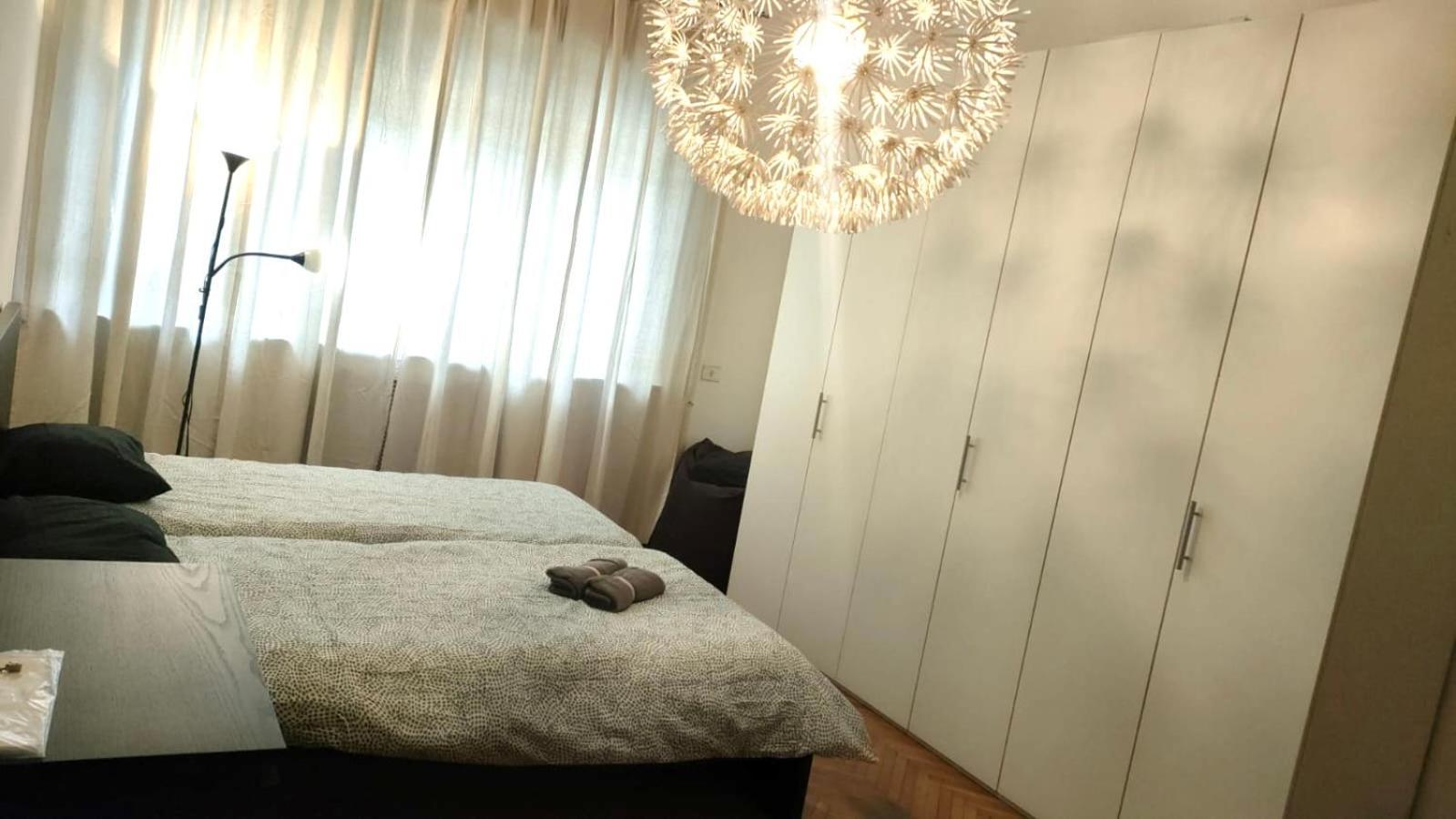 Very Big Apartment At 3 Minutes On Foot From Duomo Cathedral Milão Exterior foto